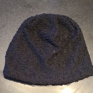 Betmar NY Black Knit Slouchy Beanie Hat